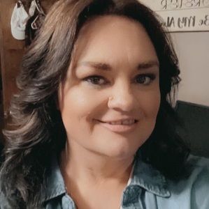 Meet your Posher, Ola